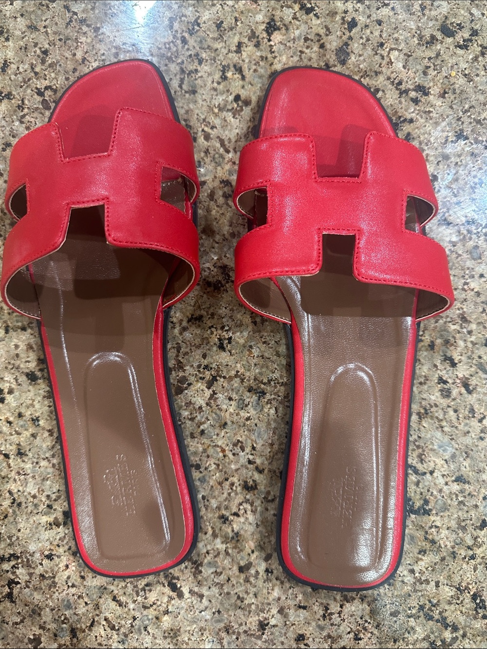 Women’s Red Slide Sandals, like new, size 8 - Picture 2 of 11